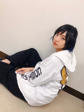 「アイテム（パーカー）」を使った、おおたゆうりさん（レディース・163cm・10代）の夏コーディネート