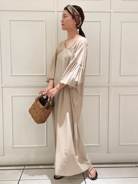 「Rouge vif（ルージュヴィフ）のアイテム（かごバッグ）」を使った、yunaさん（レディース・161cm）の春コーディネート