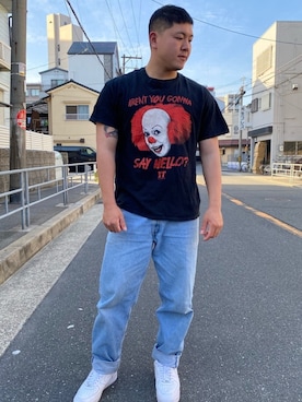 「iT（イット）のアイテム」を使った、古着屋 LESさん（メンズ・182cm）の春コーディネート