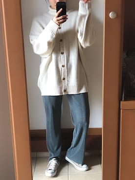 「earth music&ecology（アースミュージックアンドエコロジー）のアイテム（パンツ、ブルー系）」を使った、runさん（レディース）の冬コーディネート