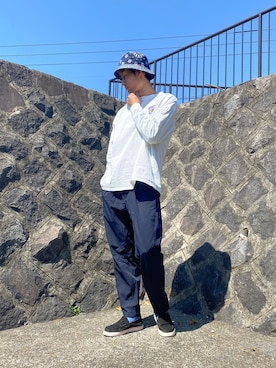 「NUMERALS（ヌメラルズ）のアイテム（パンツ）」を使った、Masatoさん（メンズ・179cm）の春コーディネート