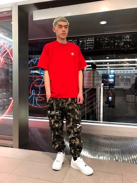 「AAPE BY A BATHING APE（エーエイプバイアベイシングエイプ）のアイテム（パンツ）」を使った、Yuki Sugisakiさん（メンズ・179cm）の春コーディネート