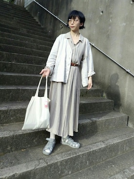 「カラーサングラス」｜「アイテム（財布/小物）」を使った、社ワさん（レディース・161cm）の夏コーディネート