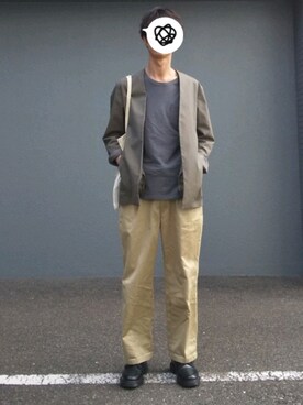 「marka（マーカ）のアイテム（チノパンツ）」を使った、 yujiさん（メンズ・176cm）の春コーディネート