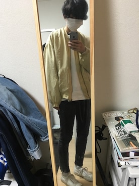「ジャックパーセル」｜「アイテム（ブルゾン）」を使った、あいうさん（メンズ・177cm）の春コーディネート