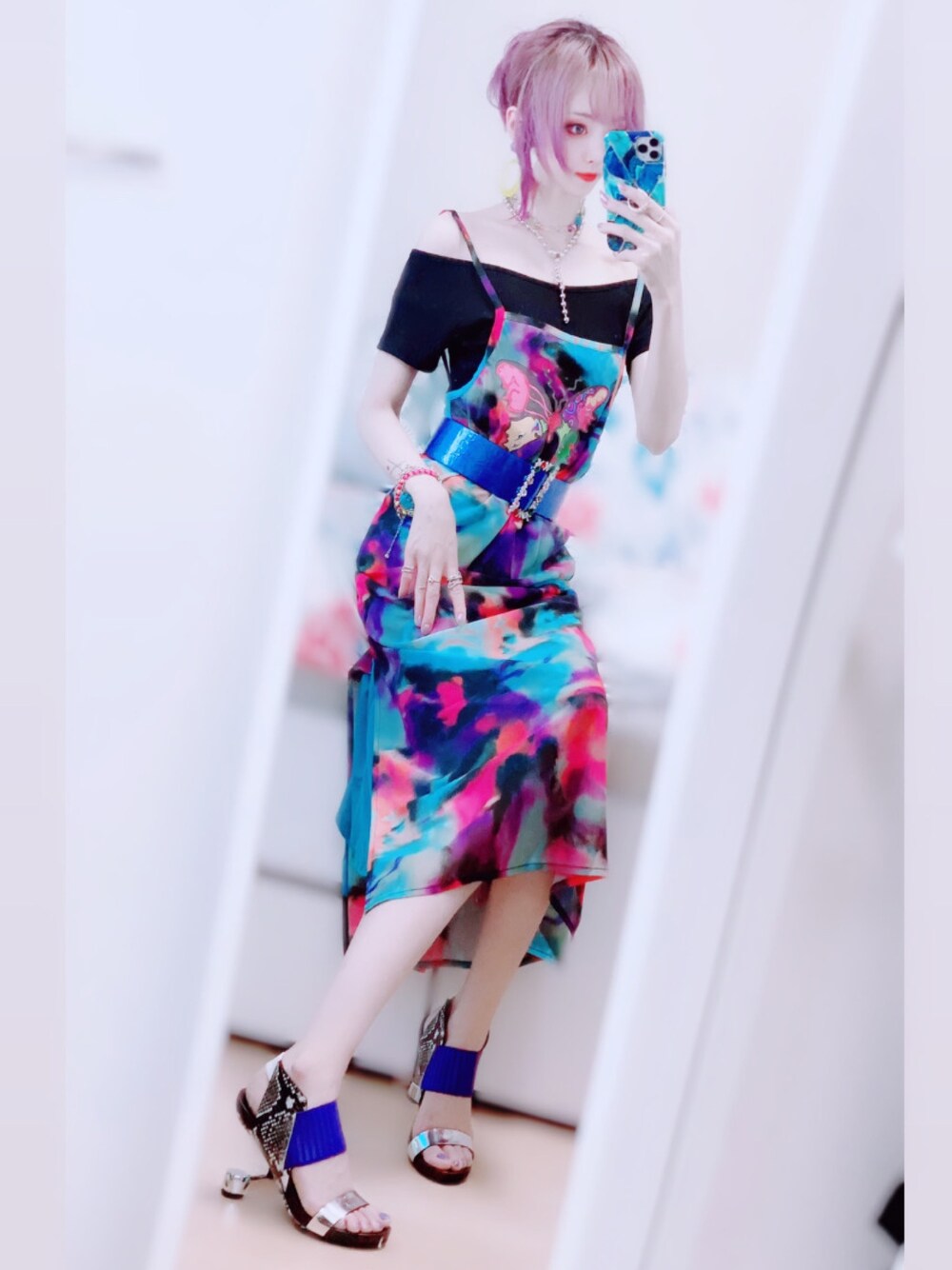 kobinai ドレス ワンピース ワンピース/ドレスを使った「KOBINAI」の人気ファッション