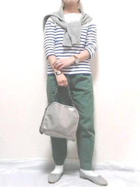 「UNIQLO（ユニクロ）のコットンテーパードアンクルパンツ（丈標準64cm）（その他パンツ）」を使った、puki*さん（レディース・156cm）の春コーディネート