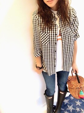 「Marc by Marc Jacobs（マークバイマークジェイコブス）のアイテム（アナログ腕時計）」を使った、rinさん（レディース・157cm）の夏コーディネート