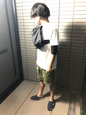 「アーバンリサーチ」｜「アイテム（スリッポン）」を使った、h.hさん（メンズ・168cm）の春コーディネート