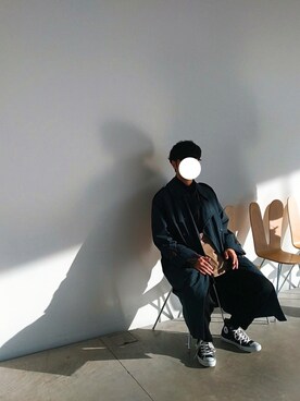 「アイラブCONVERSE」｜「アイテム（トレンチコート）」を使った、ぺすさん（メンズ・174cm）の冬コーディネート