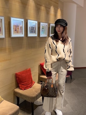「LOUIS VUITTON（ルイヴィトン）のアイテム（ハンドバッグ、ブラウン系）」を使った、えっちゃんさん（レディース・161cm）の春コーディネート