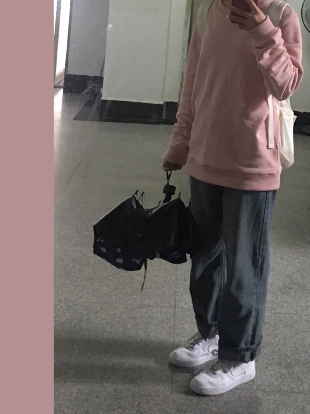 「俏咪咪」｜「tb购のアイテム（デニムパンツ、ブルー系）」を使った、Phoebe_灰酱さん（レディース・154cm）の秋コーディネートの1枚目の写真