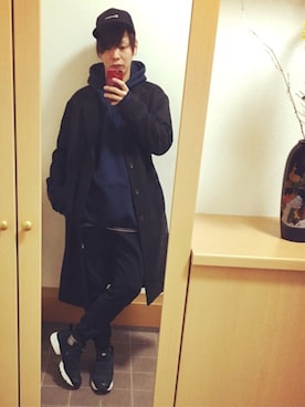 「Champion（チャンピオン）の【Champion/チャンピオン】刺繍ベースボールCAP/715430（キャップ、ブラック系）」を使った、2424さん（メンズ・176cm）の冬コーディネート