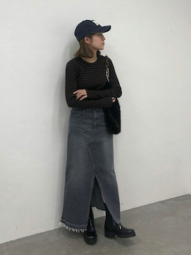 「アイテム（デニムスカート、グレー系）」を使った、haruさん（レディース・161cm）の秋コーディネート