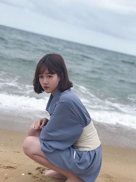 「hiのアイテム（シャツ/ブラウス、ブルー系）」を使った、CHAEYEAHさん（レディース・168cm）の秋コーディネート