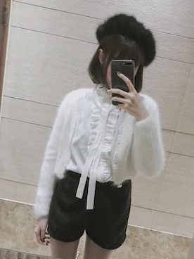 「Fifi CHACHNIL（フィフィシャシュニル）のアイテム」を使った、CHAEYEAHさん（レディース・168cm）の秋コーディネート