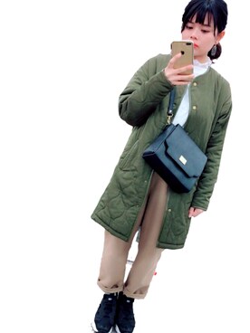 「NICE CLAUP（ナイスクラップ）のアイテム（ノーカラージャケット）」を使った、秋山さん（レディース・159cm）の冬コーディネート