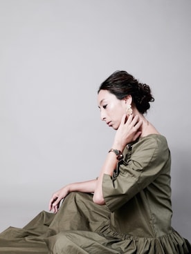 「おばさん」｜咲子さん（レディース・168cm）の秋コーディネート