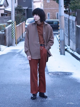 「neonsign」｜「アイテム（スラックス）」を使った、Kazuhiro Hamadaさん（メンズ・175cm）の冬コーディネート