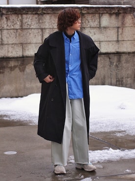 「kutir（クティール）のアイテム（トレンチコート）」を使った、Kazuhiro Hamadaさん（メンズ・175cm）の冬コーディネート