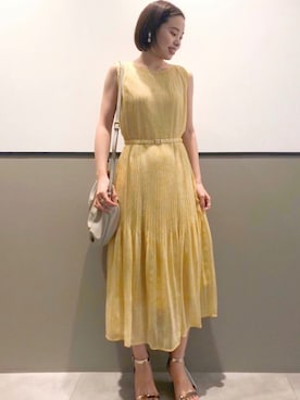 「YECCA VECCA（イェッカヴェッカ）のアイテム（イヤリング）」を使った、mihoさん（レディース・160cm）の春コーディネート