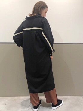 「SUPERGA（スペルガ）のアイテム」を使った、mihoさん（レディース・160cm）の秋コーディネート
