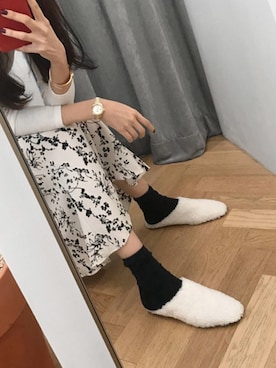 「アイテム（サンダル、グリーン系）」を使った、SAPPUN(サプン公式)さん（レディース・168cm）の冬コーディネート