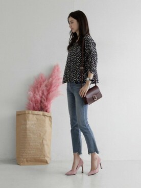 「アイテム（パンプス、イエロー系）」を使った、SAPPUN(サプン公式)さん（レディース・168cm）の冬コーディネート