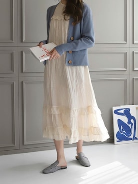 「アイテム（ローファー、ブルー系）」を使った、SAPPUN(サプン公式)さん（レディース・168cm）の春コーディネート