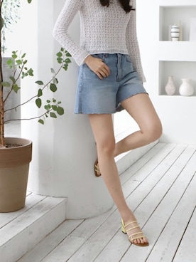 「アイテム（サンダル、グリーン系）」を使った、SAPPUN(サプン公式)さん（レディース・168cm）の夏コーディネート