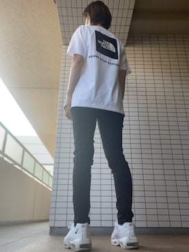 The North Face ザノースフェイス のtシャツ カットソーを使ったレディース人気ファッションコーディネート Wear