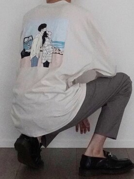 「kutir（クティール）のアソートプリントロンT（Tシャツ/カットソー）」を使った、seiさん（メンズ・177cm）の秋コーディネート