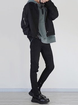 「CREARE -LINO-（クレアーレリノ）のアイテム（MA-1）」を使った、seiさん（メンズ・180cm）の冬コーディネート