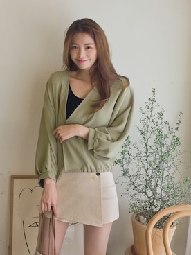 「アイテム（ノーカラージャケット、その他）」を使った、CHERRYKOKO (チェリーココ)さん（レディース・162cm）の春コーディネート