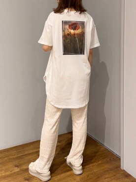 「バックプリント」｜「アイテム（その他）」を使った、yuunaさん（レディース・157cm）の春コーディネート