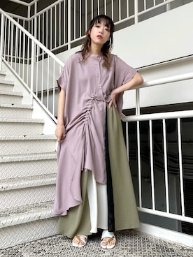 「アイテム（シャツ/ブラウス、ピンク系）」を使った、mizukiさん（レディース・156cm）の春コーディネート