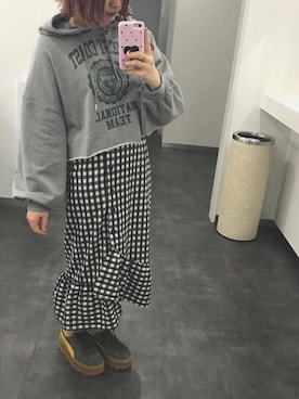 「apres jour（アプレジュール）のアイテム（Tシャツ/カットソー）」を使った、52tanさん（レディース・154cm）の冬コーディネート