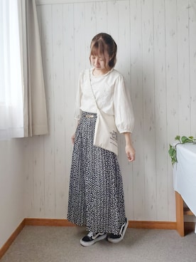 「ZOZOでしか買えない」｜「アイテム（スニーカー）」を使った、みうさん（レディース・155cm）の春コーディネート