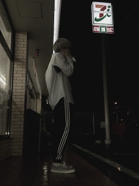 「セブンイレブン」｜Tさん（メンズ・173cm）の秋コーディネート