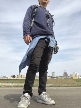 「DISCUS（ディスカス）のアイテム（スウェット）」を使った、jyakkyさん（メンズ・171cm）の春コーディネート