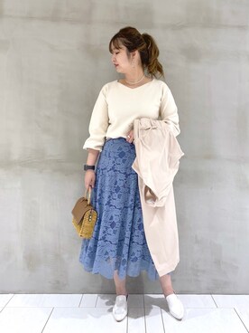 「レーススカート」｜「アイテム（ノーカラーコート）」を使った、たかみなさん（レディース・166cm）の春コーディネート