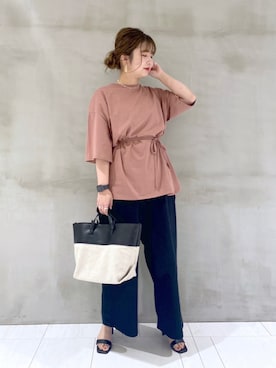 「ピクニック」｜「アイテム（その他）」を使った、たかみなさん（レディース・166cm）の春コーディネート