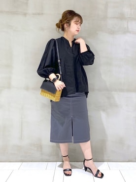 「Andemiu（アンデミュウ）のシアーバルーンスリーブブラウス941497（シャツ/ブラウス）」を使った、たかみなさん（レディース・166cm）の春コーディネート