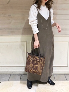 「VIS（ビス）のアイテム（Tシャツ/カットソー）」を使った、ViS onlineさん（レディース・153cm）の秋コーディネート