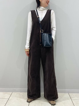 「アイテム（オールインワン・サロペット）」を使った、ViS onlineさん（レディース・155cm）の秋コーディネート