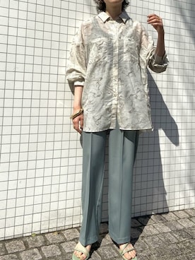 「アイテム（サンダル、グリーン系）」を使った、ViS onlineさん（レディース・155cm）の春コーディネート