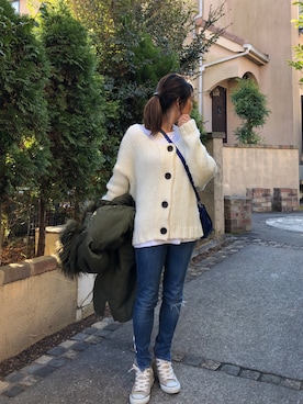 「ZARA（ザラ）のアイテム（デニムパンツ、ブルー系）」を使った、seriiinaさん（レディース・158cm）の冬コーディネート