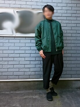「SEVENDAYS=SUNDAY（セブンデイズサンデイ）のアイテム（MA-1）」を使った、レインさん（メンズ・178cm）の秋コーディネート