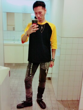 「AAA（トリプルエー）のアイテム（トップス）」を使った、Y-DRAGONさん（メンズ・176cm）の春コーディネート