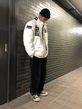 「アイテム（MA-1、ホワイト系）」を使った、わたるさん（メンズ・173cm）の秋コーディネート
